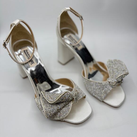 Badgley Mischka  Poppy Rhinestone Bejeweled Block Heel US 8 NEW - Picture 5 of 12